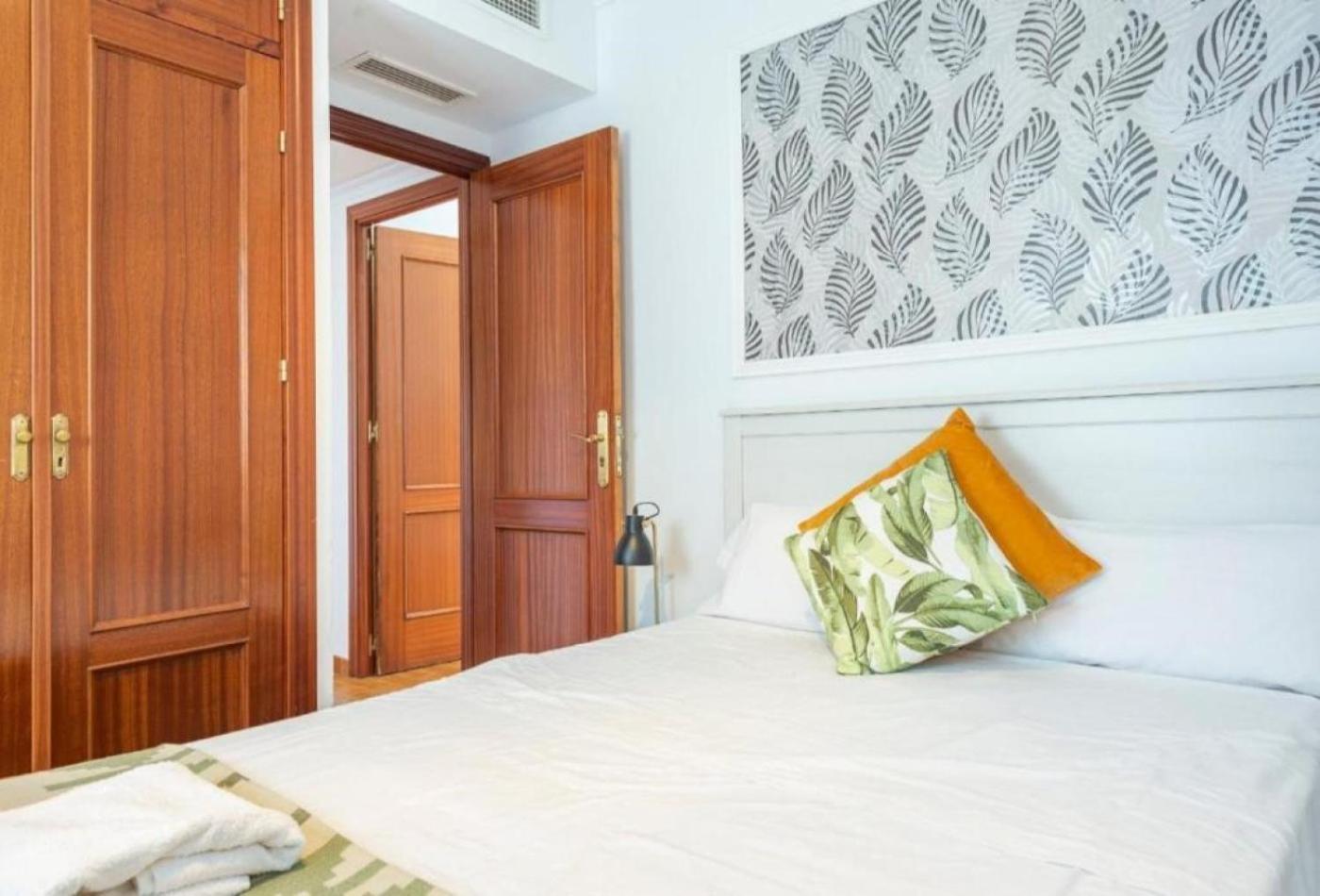 Apartamento Amplio En El Corazon De Sevilla